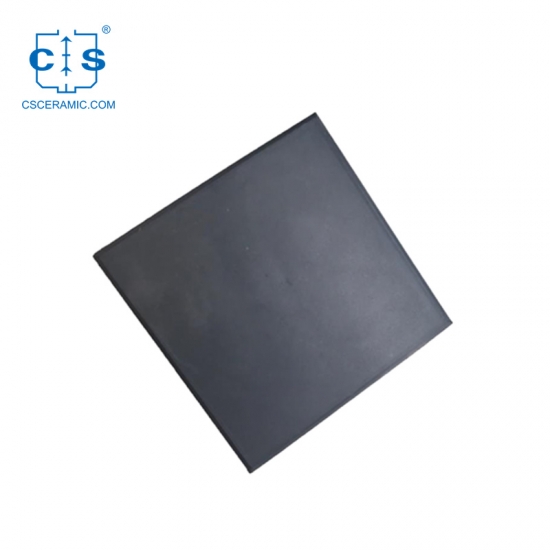 ألواح كربيد السيليكون سوداء عالية الصلابة لإعادة التبلور لوحة SIC SISIC SIC كربيد السيليكون مقاومة للحرارة
